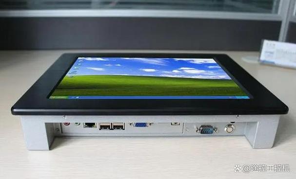 监控的显示器和电脑的显示器通用吗