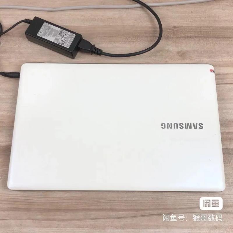 三星500r4k:一款适合商务人士的笔记本电脑