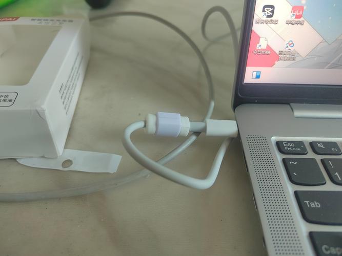 ...和充电宝哪个功率大一般笔记本的充电器功率是多少