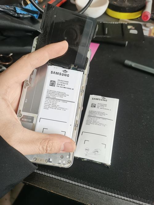 三星笔记本电脑的电池充满后,一般可以用多久?