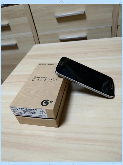 三星s4尺寸(三星s4内存多大)