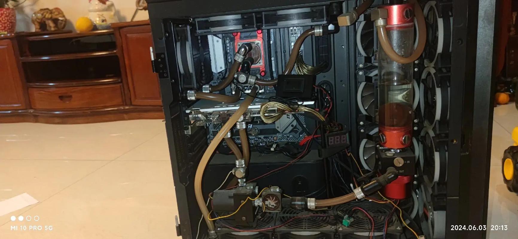 显卡散热器氧化了怎么处理