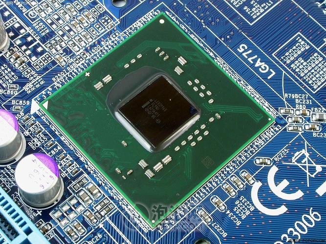 pm965主板能支持的比较高CPU是什么