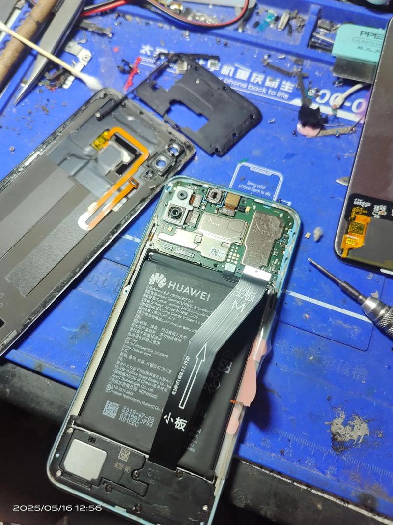 荣耀10换屏幕大概多少钱