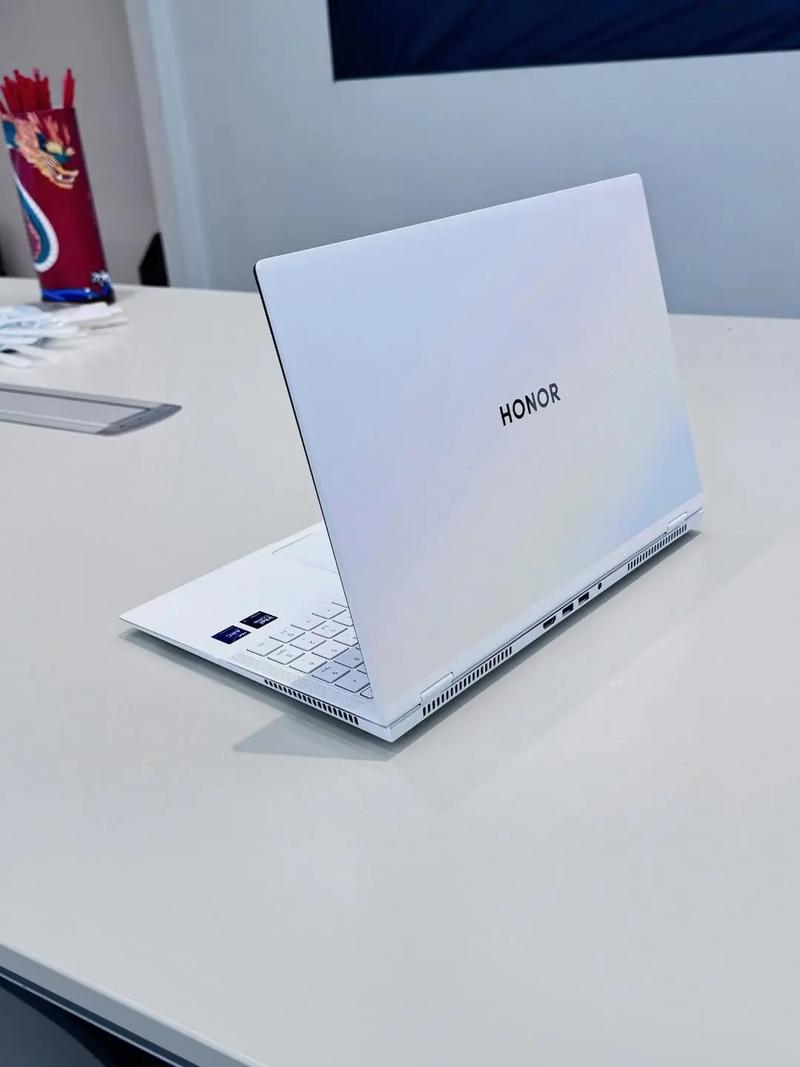 荣耀magicbookpro显存设置