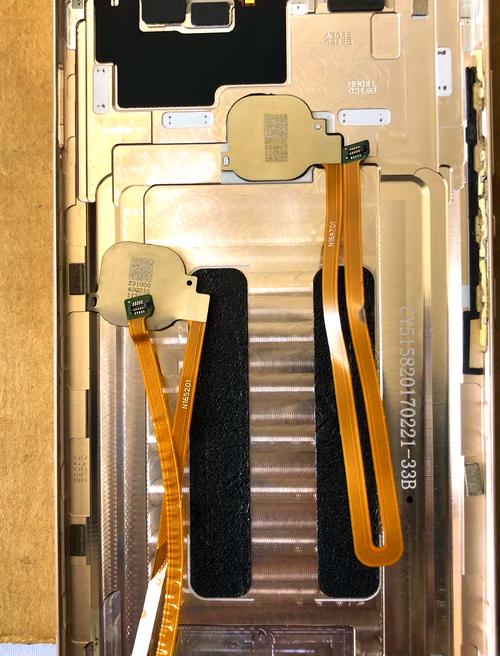 我买的华为荣耀V8手机,屏幕碎了,怎么办?