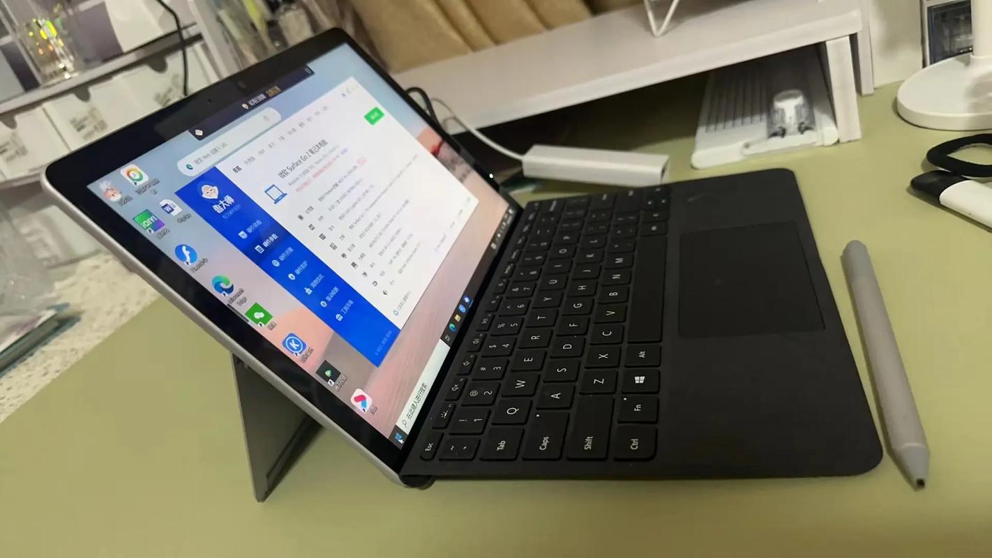 二合一平板电脑除了微软Surface这一个选取,还有其他选取吗?