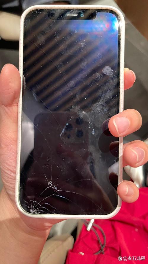 苹果7换玻璃屏多少钱一个