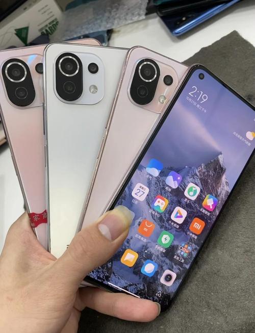 小米11和小米11青春版屏幕接口一样吗