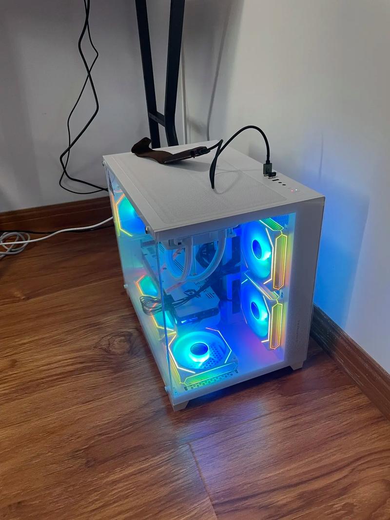 电脑店里重装系统一般要多少钱?