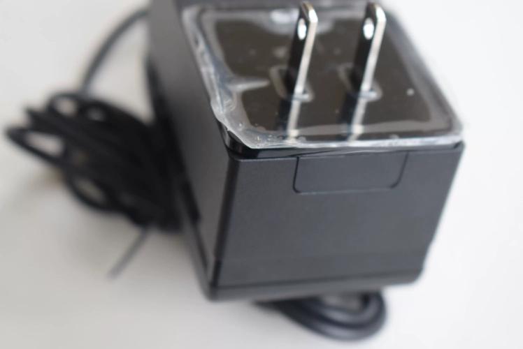 神舟手机冲电器怎么分真假