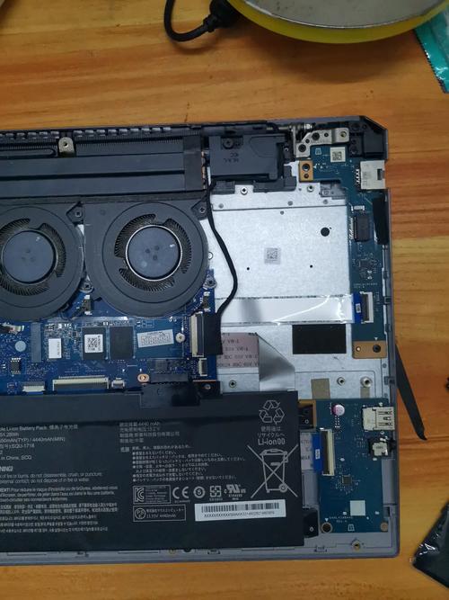 神舟优雅HP500笔记本CPU型号T2370,不动主板,CPU能升级吗