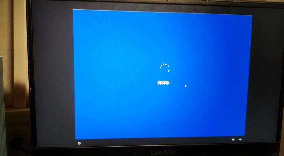 华硕笔记本电脑开不了机了如何解决