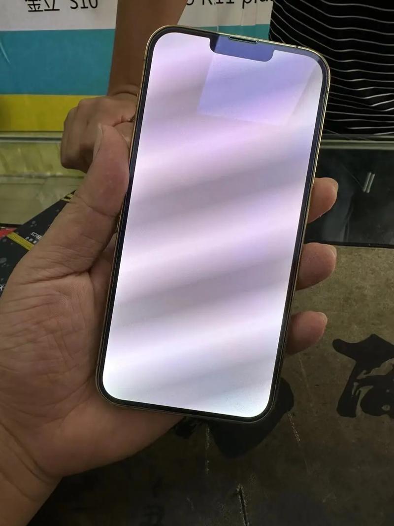 手机屏幕修要多少钱啊?