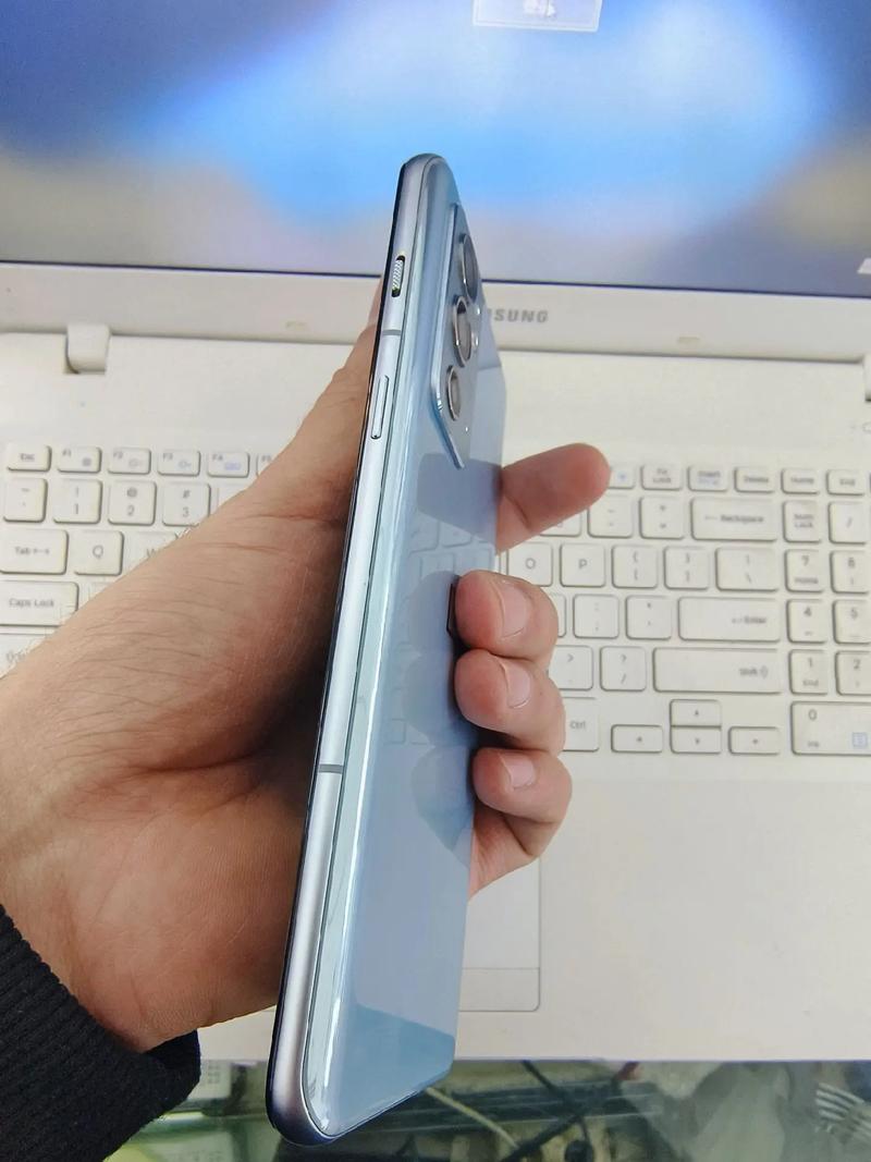 一加9和一加9r有什么区别,要怎么选?