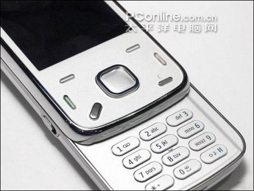 我的N86手机以前没上传过照片在电脑上,我想传看看,怎么将数据线连接上...