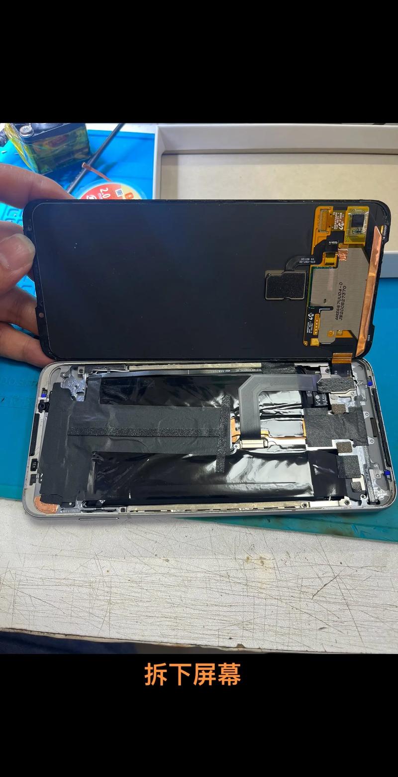 黑鲨游戏手机3用的是什么屏黑鲨手机底下三个键怎么解除锁定