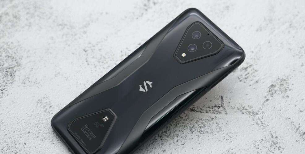 黑鲨3和黑鲨3pro区别