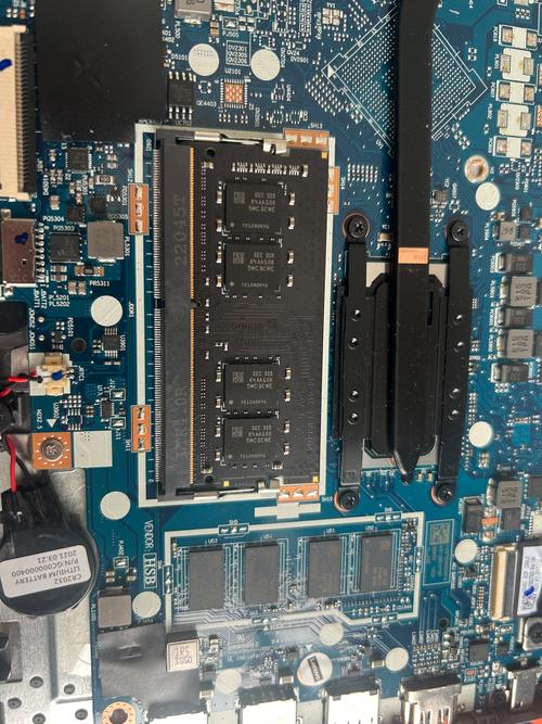 科普文,笔记本电脑内存和台式机的内存,区别有点大