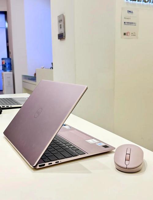 轻薄笔记本电脑哪款好(那款轻薄型笔记本电脑质量哪个好)