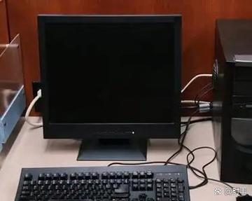 为什么笔记本的性能比台式机低很多呢?