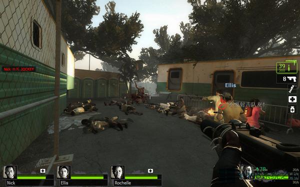 戴尔D830玩求生之路2卡么?