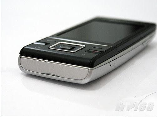 刚柔并济环保先锋!索爱3G手机J20评测