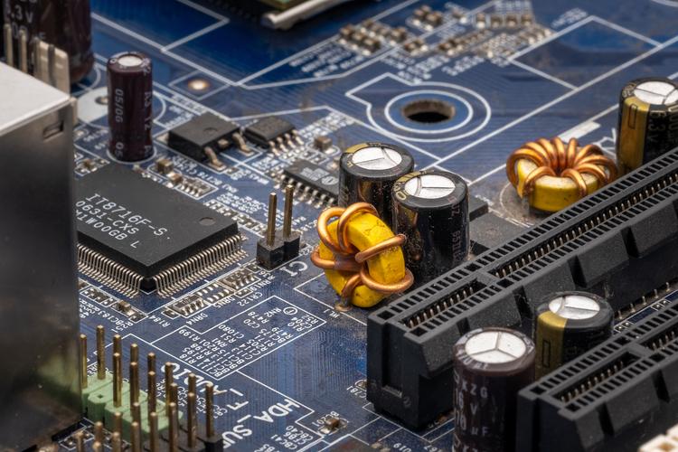 显卡有HDMI接口的好处是什么?