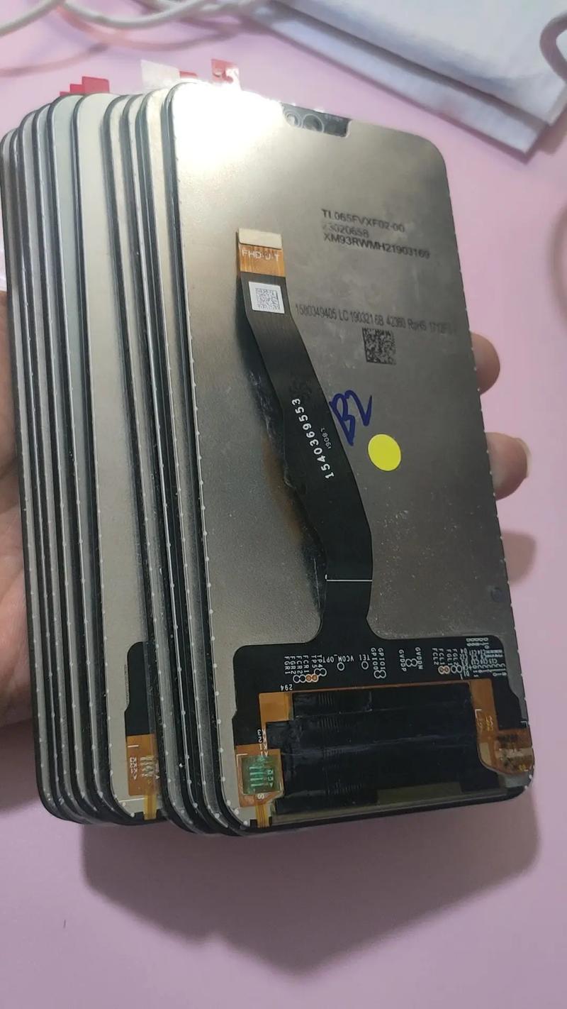 请问荣耀8x换屏要多少钱