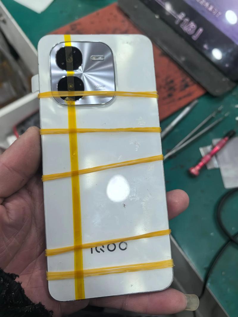 iqooz9外屏怎么换