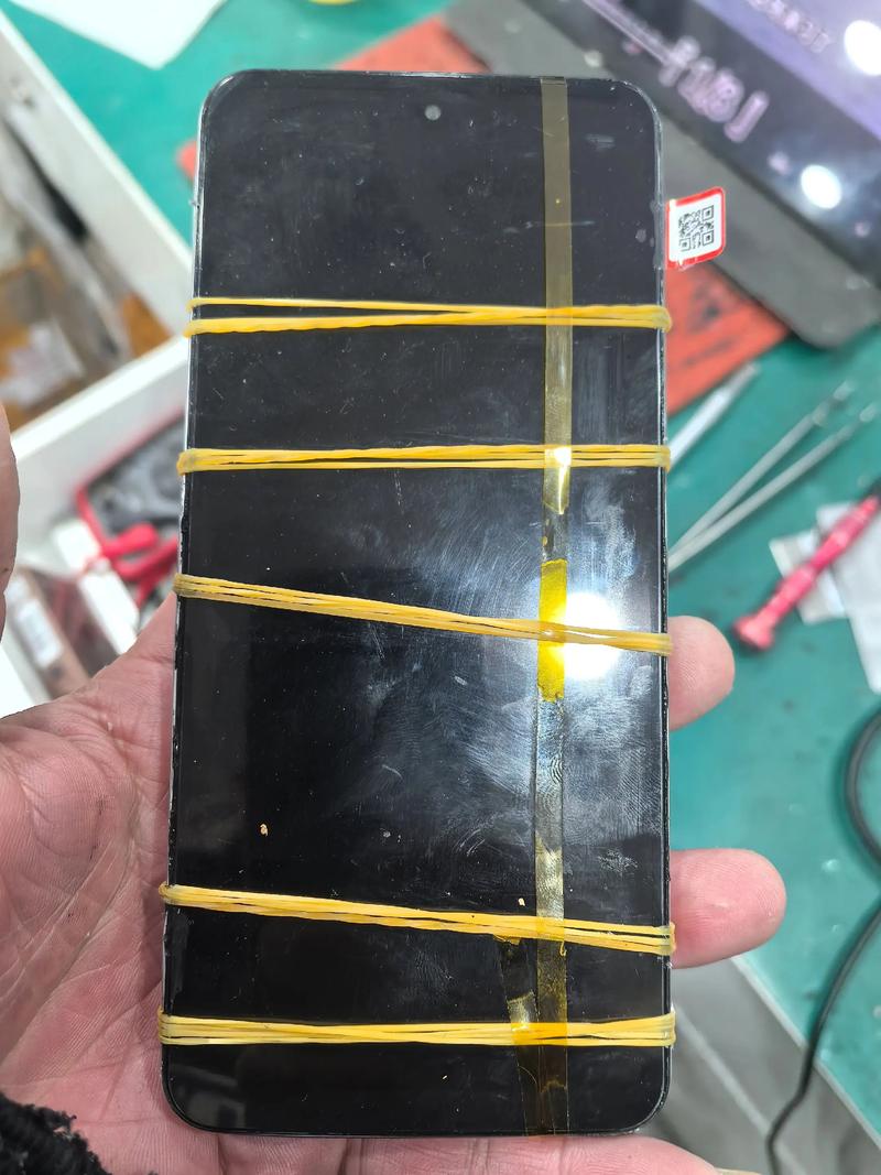 iqoo手机屏幕损坏了修一下多少钱?