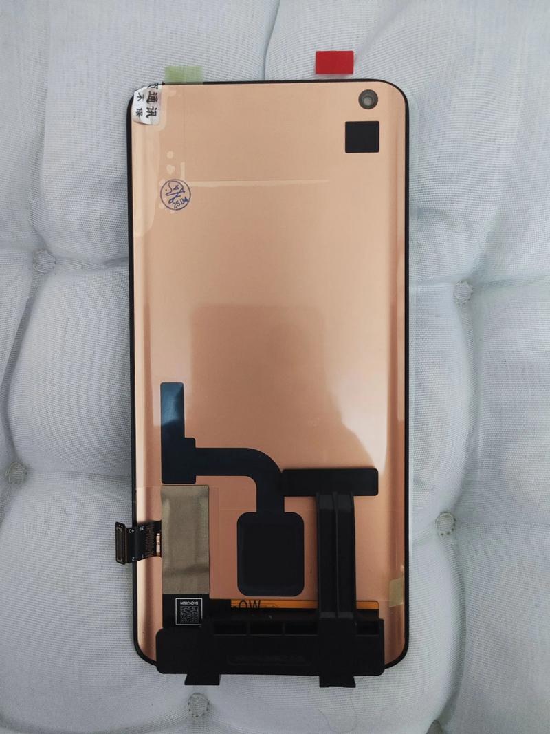 小米10pro和小米10至尊版有什么区别