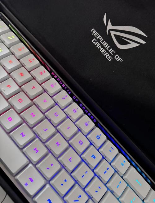 华硕败家之眼多少钱?