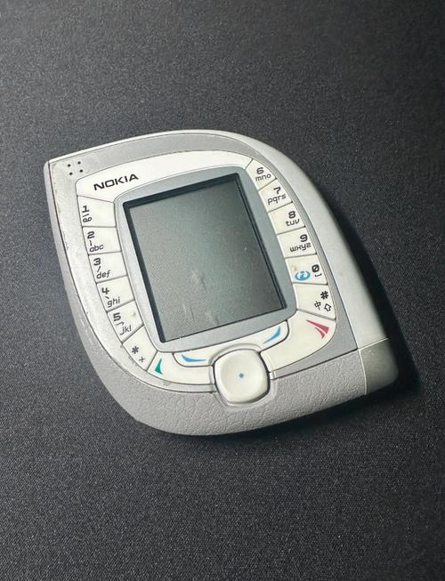 e90诺基亚,值得入手吗?