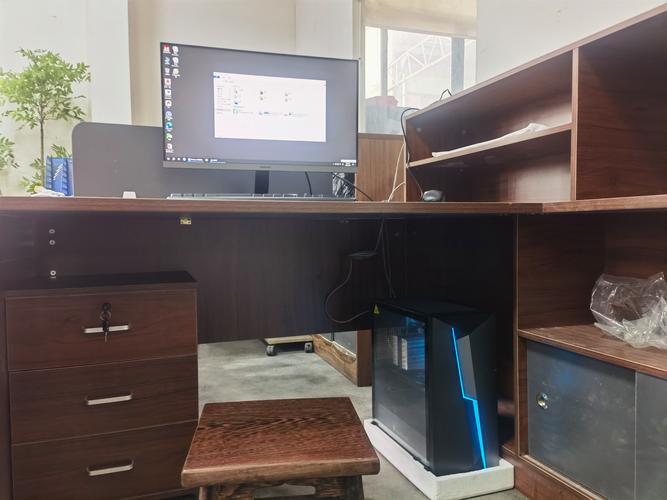 七彩虹H610M-D支持哪一个ITX机箱?