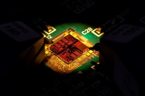 华为手握众多5G专利,但是为啥自家的手机用不了5G?