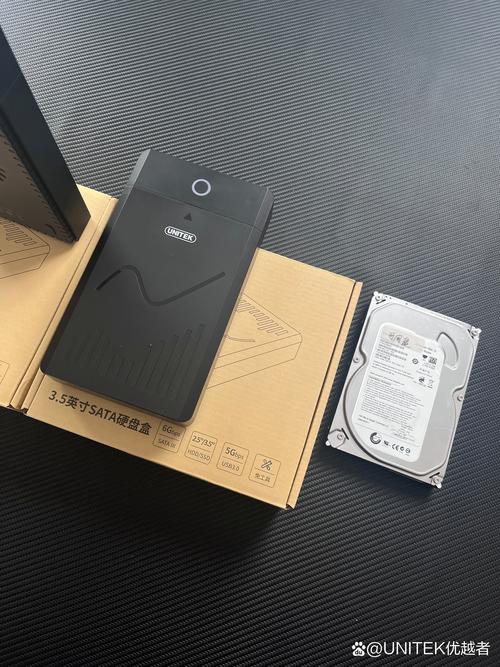 台式电脑硬盘和移动硬盘哪个稳定长期保存东西的话移动硬盘台式机硬盘...