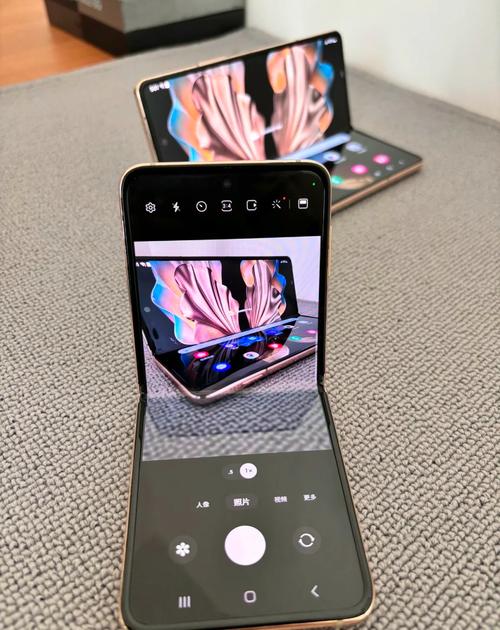 三星w23flip是双卡吗