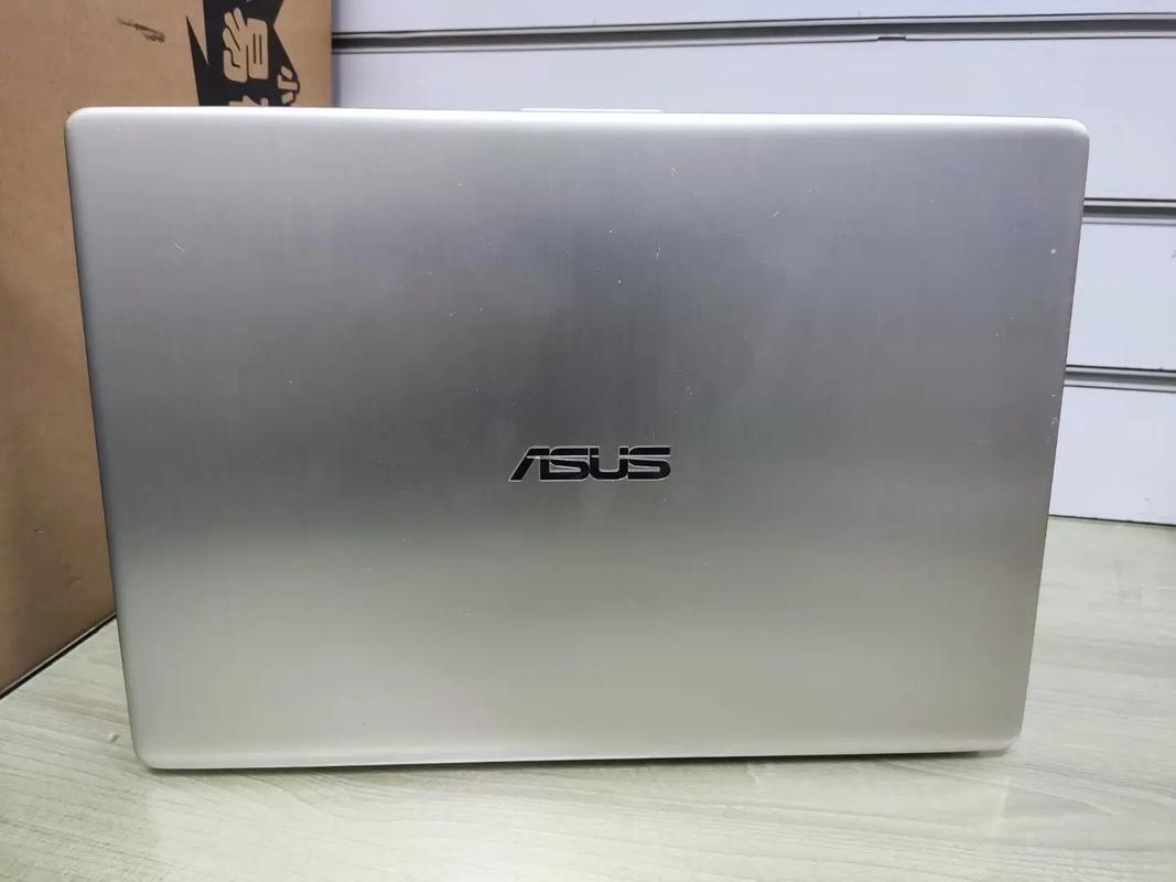 华硕s4300u和华为matebookD14哪个行?