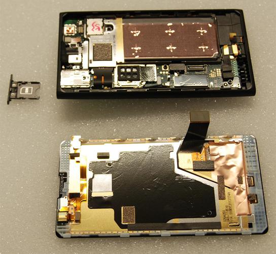 诺基亚c700上网、通话的时候经常突然没有信号是什么原因?