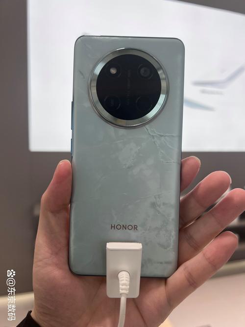 你们觉得华为的哪款手机质量好又实惠?