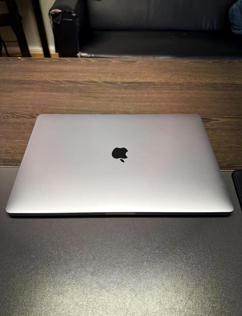 macbookpro算轻薄本吗