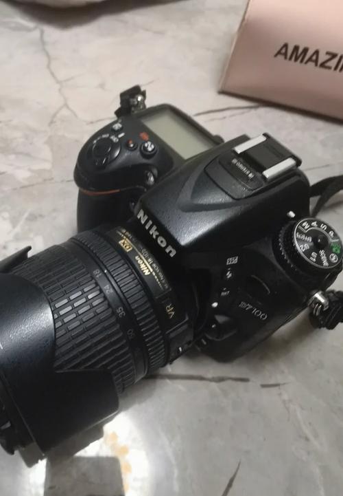 佳能60D和尼康D7000,等哪个啊