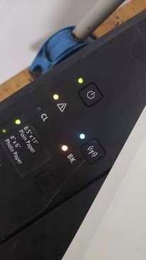 佳能打印机三角灯和黑色墨水灯闪16下