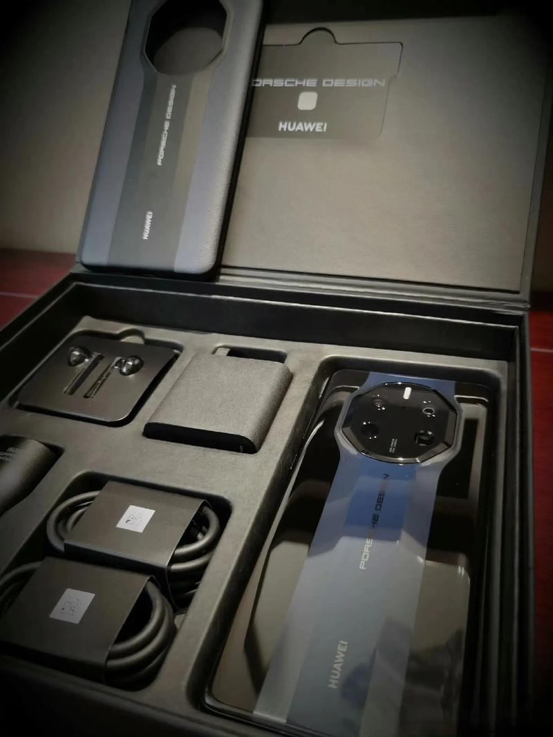 华为保时捷和mate30pro区别