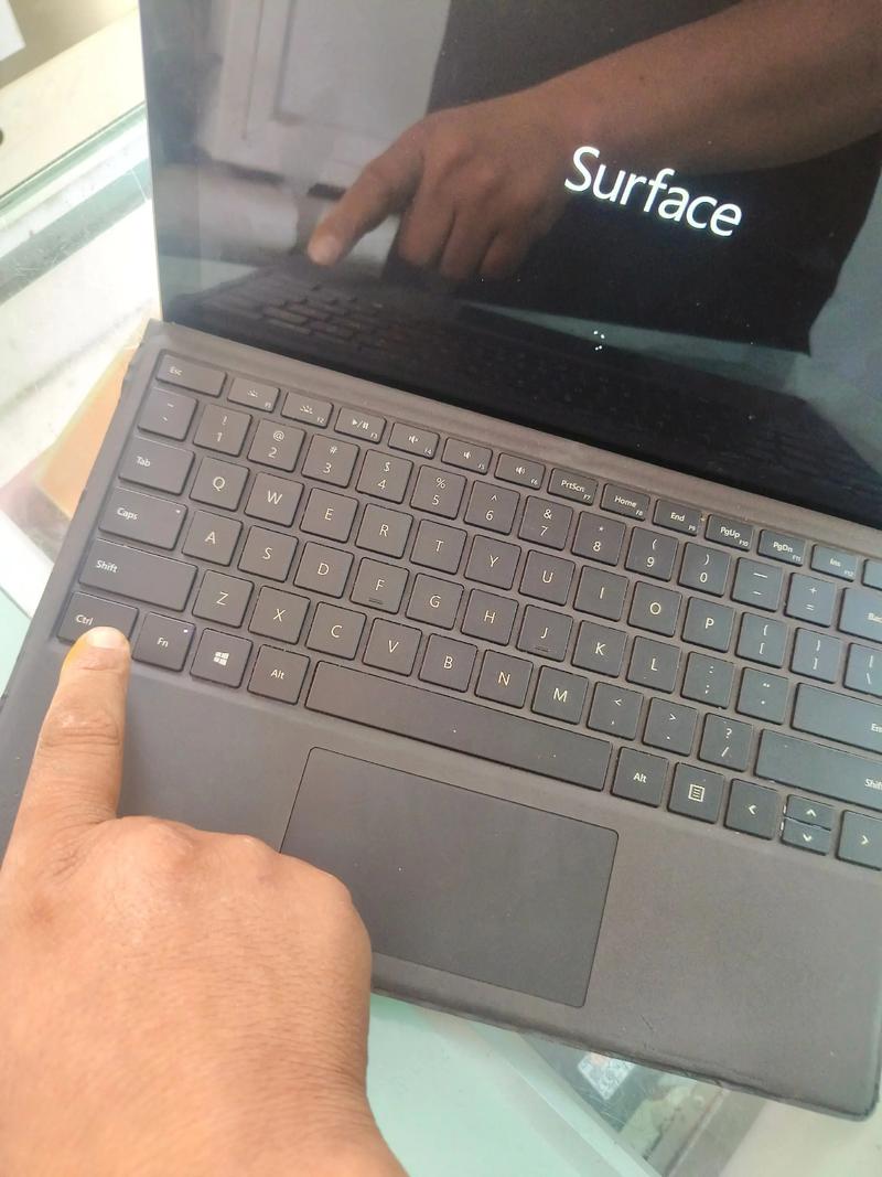 surfacepro4有散热风扇吗