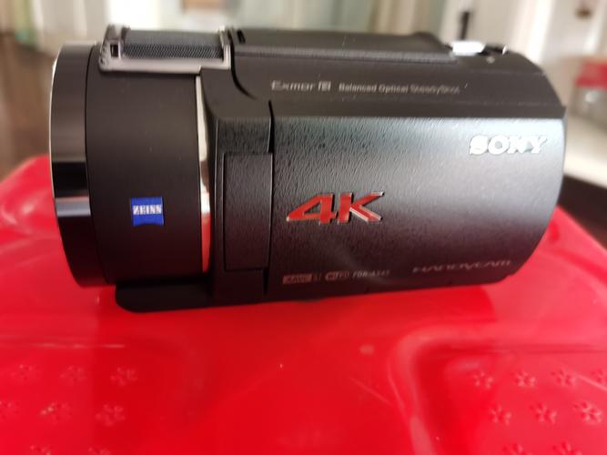 dv摄影机哪个牌子好