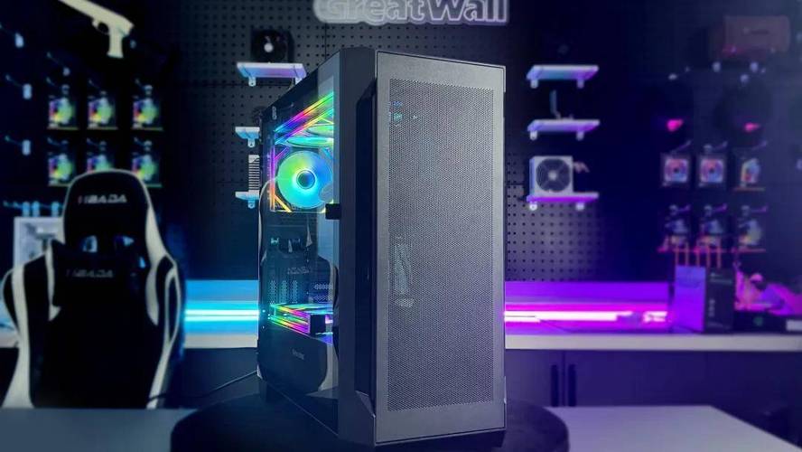 电脑主机大机箱好还是小机箱好