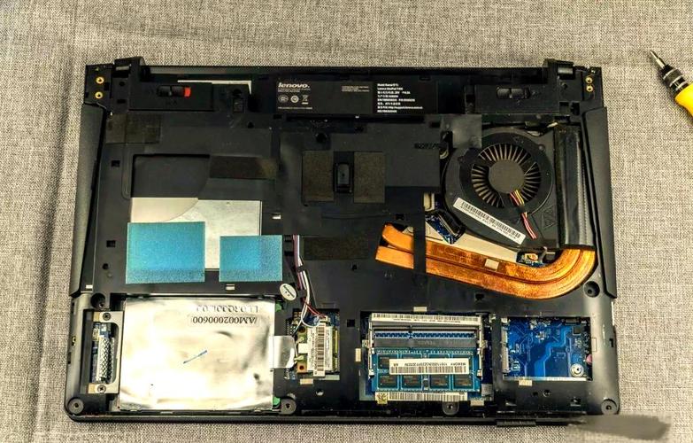 求推荐一款适合留学生用的笔记本电脑