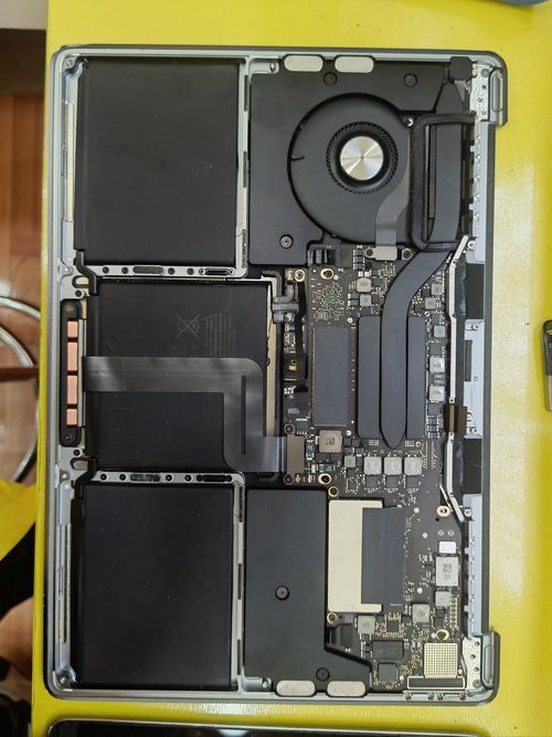 换苹果电脑屏幕多少钱我的苹果笔记本电脑Macbookpro的内屏坏了更换得...